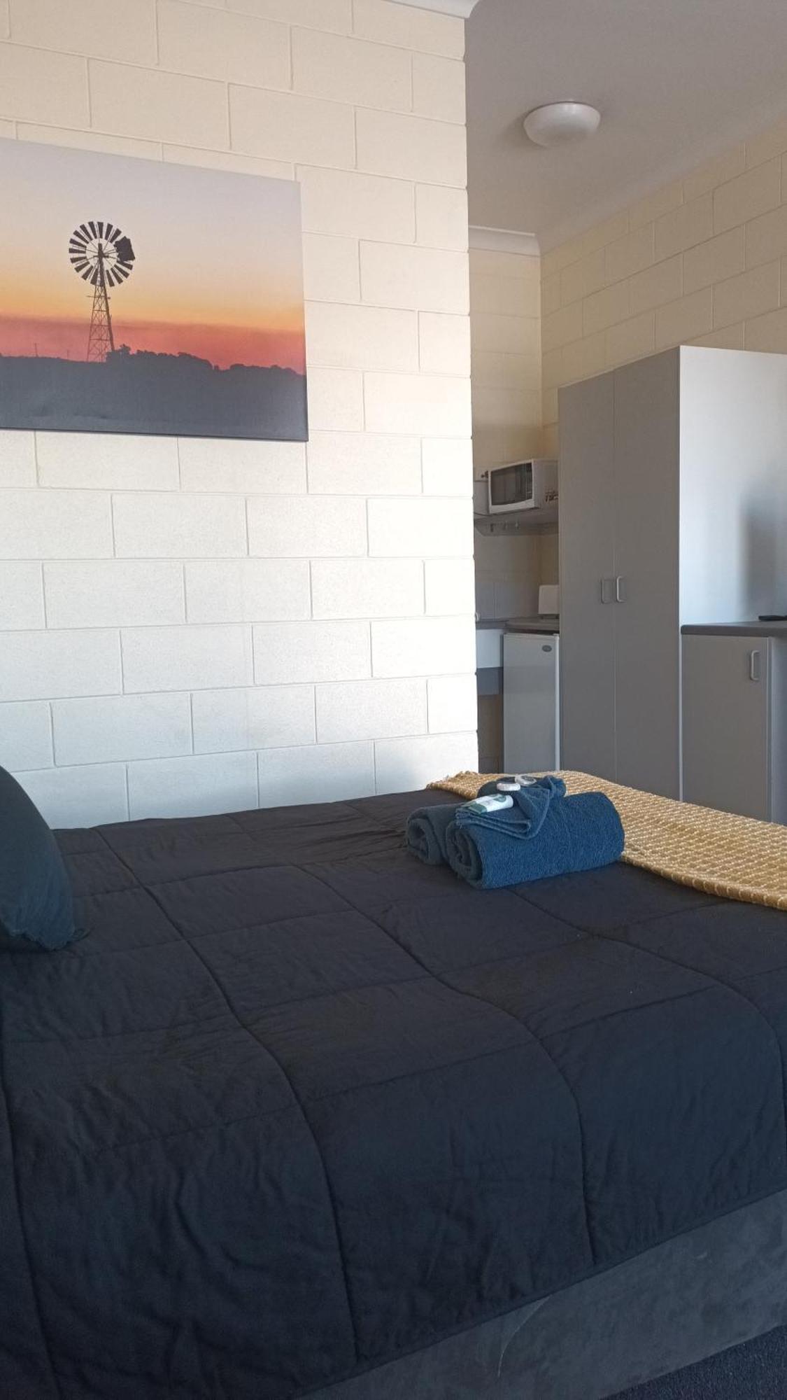 Central Point Motel Mount Isa Zewnętrze zdjęcie